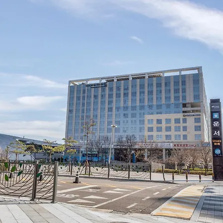 Incheon Airport Global Hotel & Suites-2