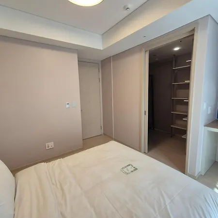 Incheon Airport Global Hotel & Suites-3